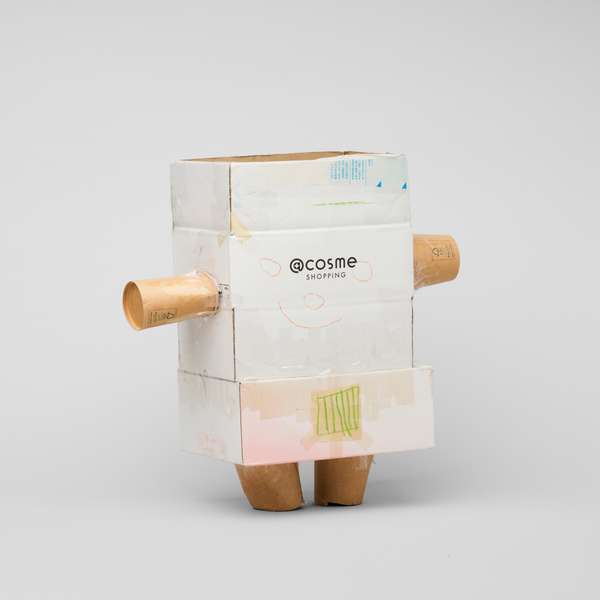 Robot Figure Holder